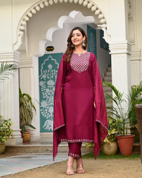 Embroidered Suit Set 261-WNE